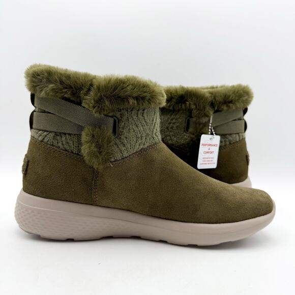 Skechers Womens On The Go City Bootie 8.5 Wide Green Suede Water Repellent NIB - Picture 3 of 11